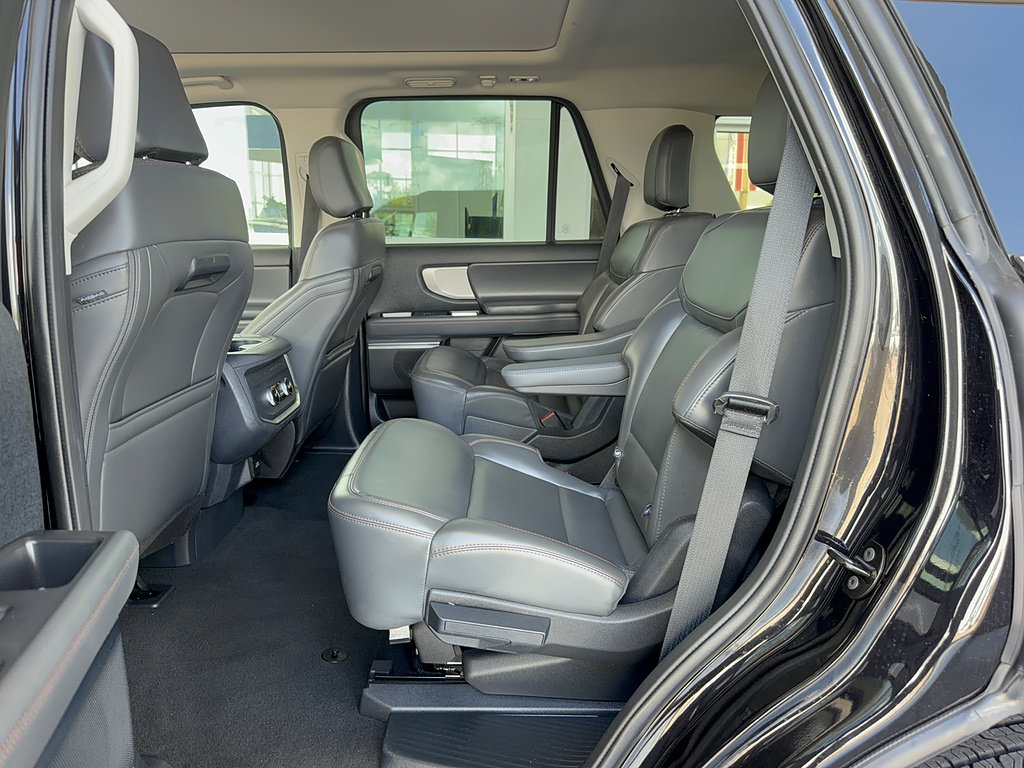 Certified 2025 Ford Expedition Active RWD image 12