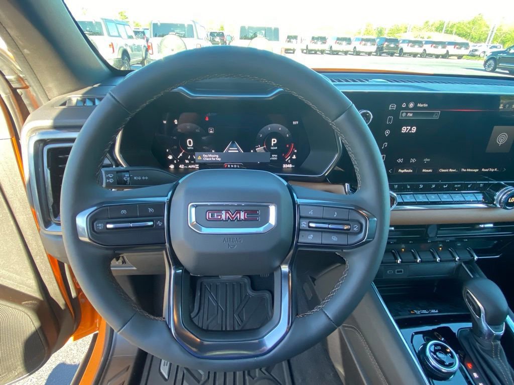 Used 2025 GMC Canyon AT4 w/ AT4 Premium Package image 13