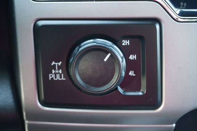 Certified 2022 Ford F250 Lariat w/ Black Appearance Package image 6