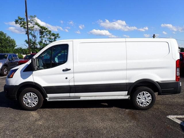 Certified 2025 Ford Transit 250 Low Roof w/ Exterior Upgrade Package RWD image 2