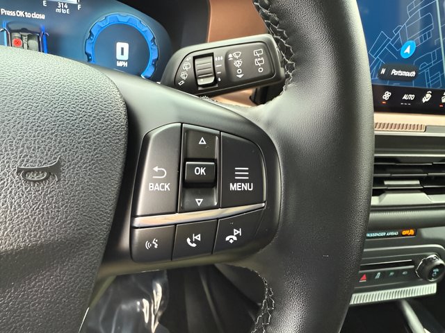 Certified 2025 Ford Bronco Sport Outer Banks w/ Outer Banks Tech Package+ AWD/4WD image 19