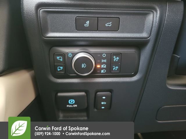 Certified 2022 Ford Expedition Max Platinum image 34