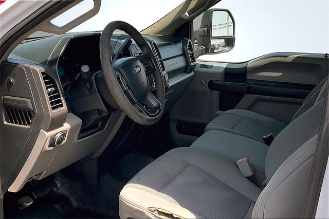 Certified 2019 Ford F350 XL w/ Power Equipment Group image 12