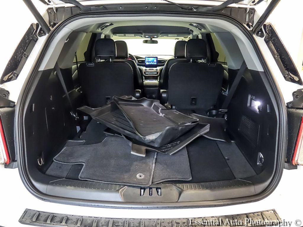 Certified 2023 Ford Explorer XLT w/ Equipment Group 202A AWD/4WD image 21