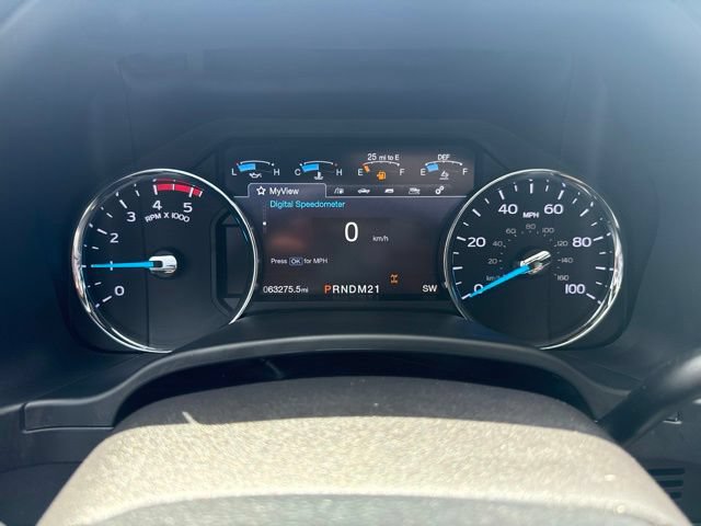Certified 2019 Ford F350 Platinum w/ Platinum Ultimate Package AWD/4WD image 15