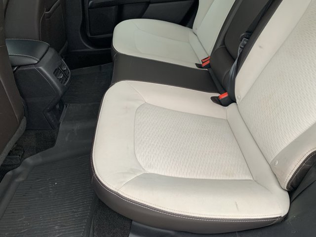 Certified 2019 Ford Fusion SE w/ Equipment Group 151A image 20