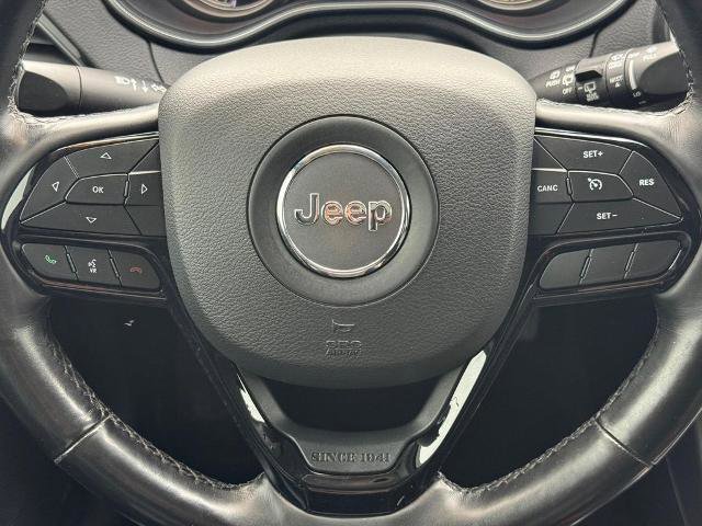 Used 2020 Jeep Cherokee Latitude Plus FWD image 11