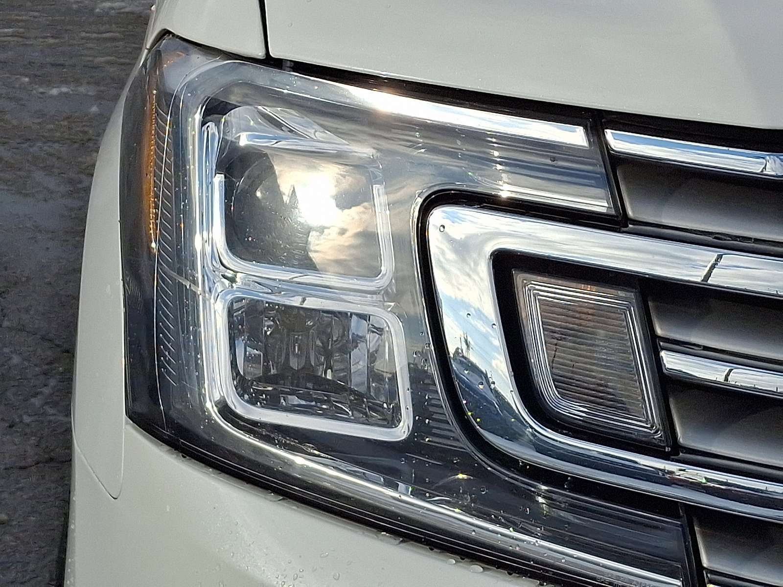 Certified 2021 Ford Expedition Limited image 9