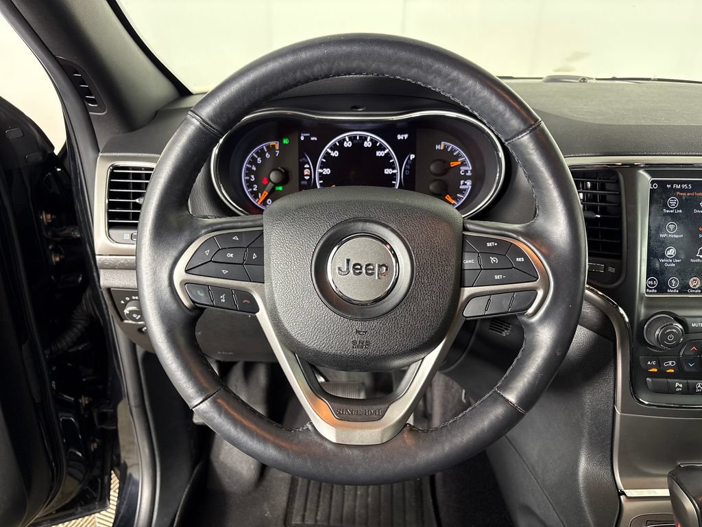 Used 2018 Jeep Grand Cherokee Altitude RWD image 17