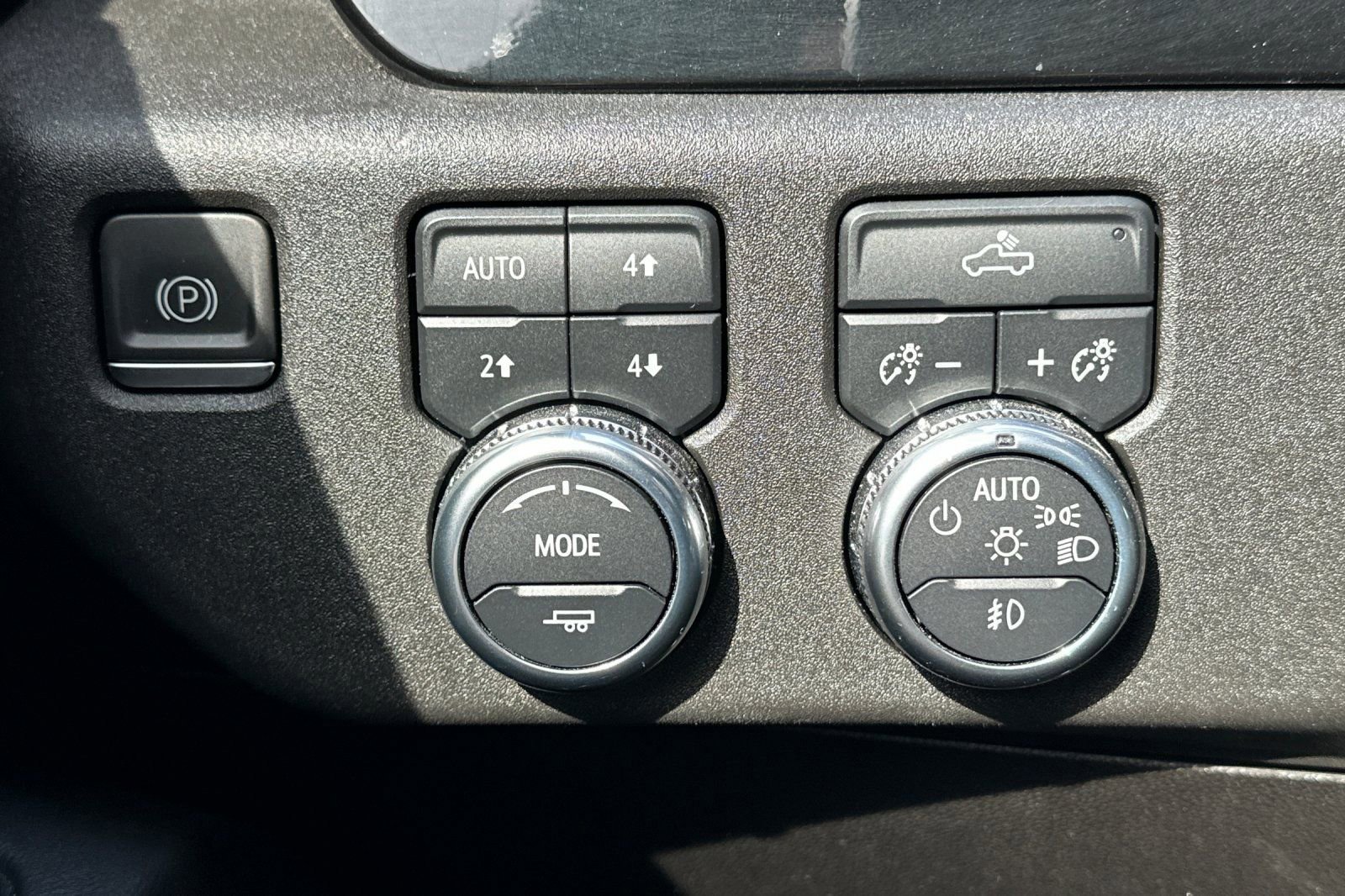 Used 2022 GMC Sierra 1500 Elevation w/ X31 Off-Road Package image 28