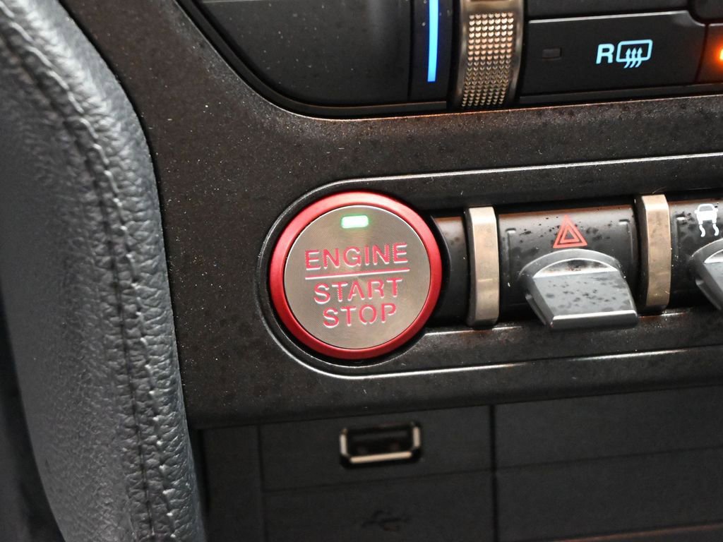 Certified 2021 Ford Mustang Shelby GT500 w/ Carbon Fiber Track Pack image 19