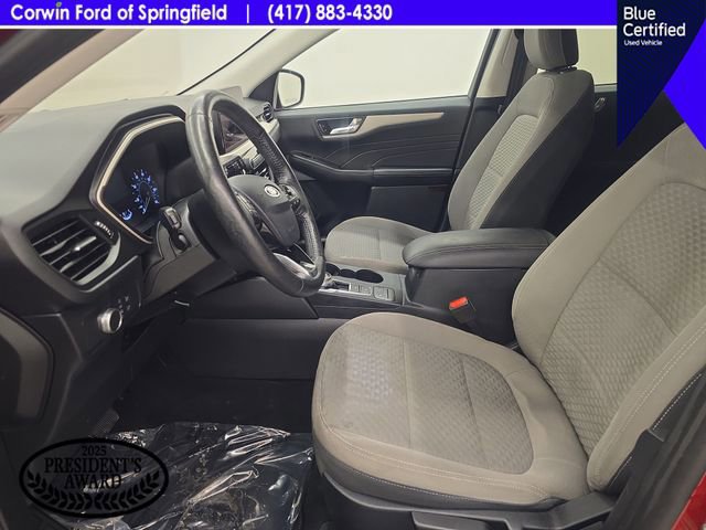 Certified 2021 Ford Escape SE w/ SE Sport Appearance Package image 20