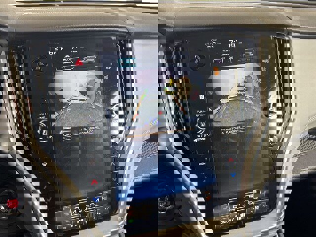 Used 2024 Subaru Outback Premium image 12