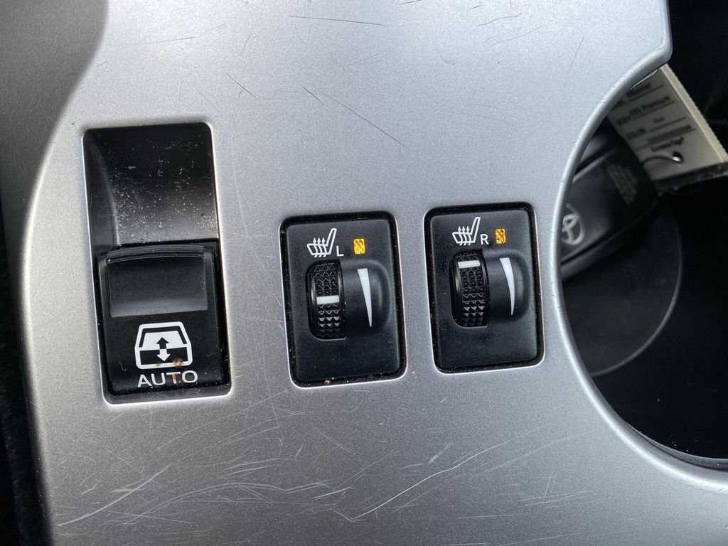 Used 2024 Toyota 4Runner SR5 Premium image 8