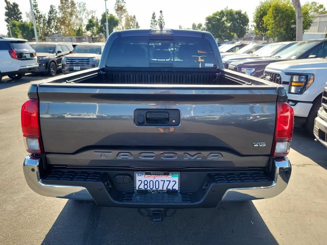 Used 2020 Toyota Tacoma SR5 RWD image 23