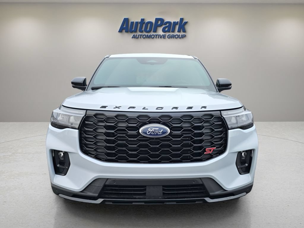 Certified 2026 Ford Explorer ST AWD/4WD image 2