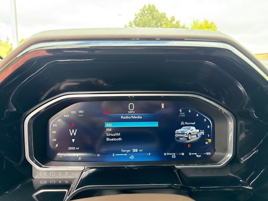 Used 2026 Chevrolet Silverado 1500 LTZ w/ LTZ Convenience Package II AWD/4WD image 17