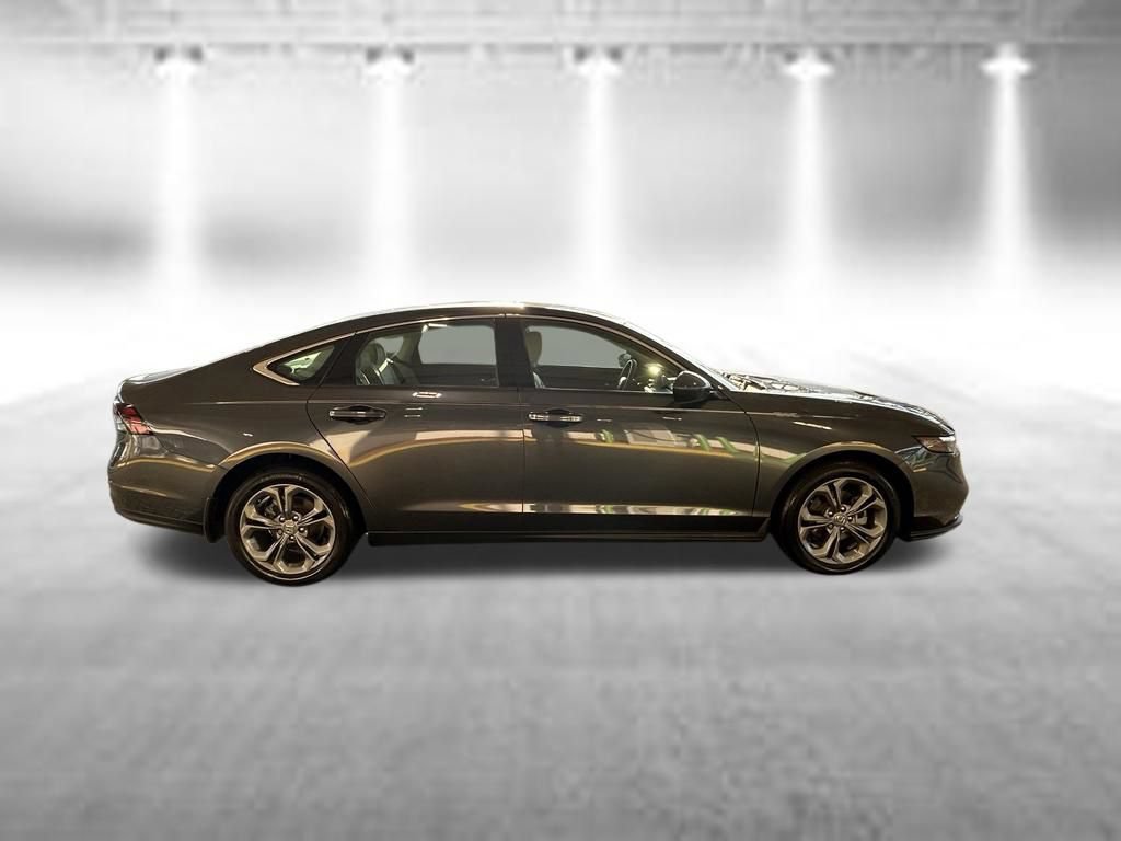 Used 2024 Honda Accord EX video 3