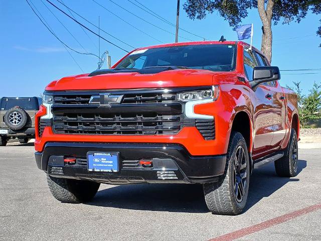 Used 2024 Chevrolet Silverado 1500 LT Trail Boss w/ LPO, Dark Essentials Package AWD/4WD image 7