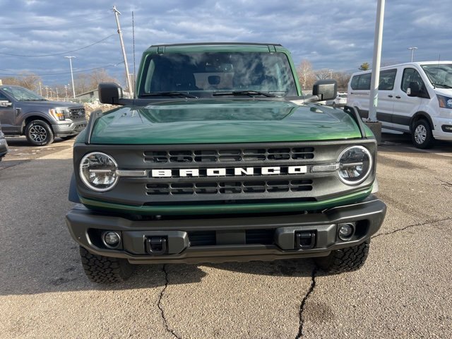 Certified 2023 Ford Bronco Black Diamond image 2