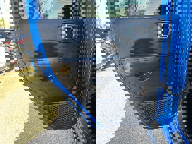 Used 2021 Jeep Gladiator Rubicon w/ LED Lighting Group image 13