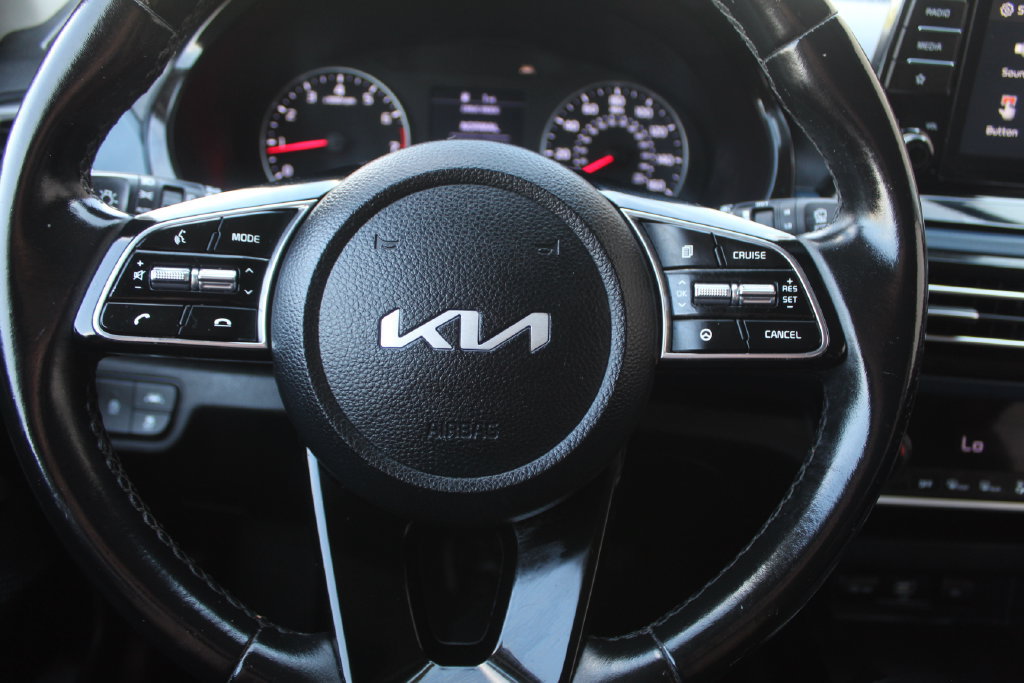 Used 2023 Kia Seltos S FWD image 21