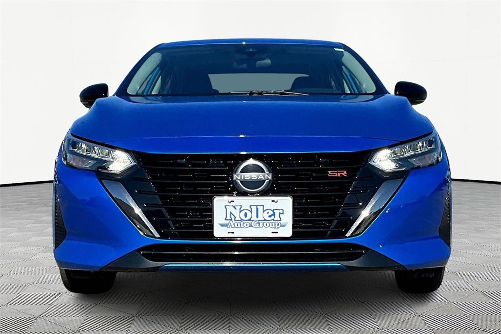 Used 2024 Nissan Sentra SR w/ SR Premium Package image 6