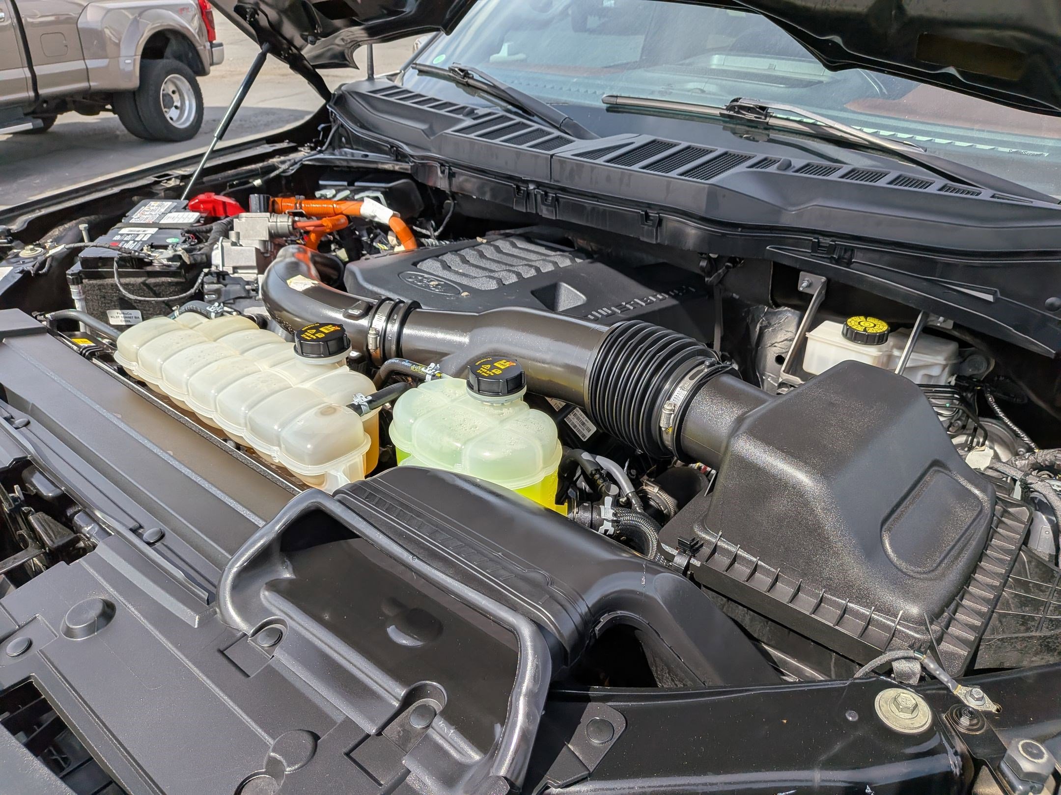 Certified 2021 Ford F150 Lariat w/ Equipment Group 502A High image 35