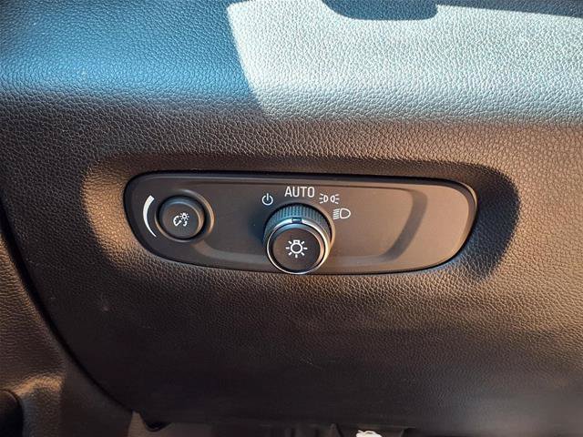 Used 2023 Chevrolet Traverse LT FWD image 13