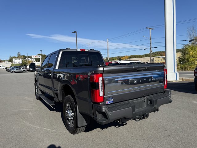 Certified 2024 Ford F250 Limited w/ FX4 Off-Road Package image 9