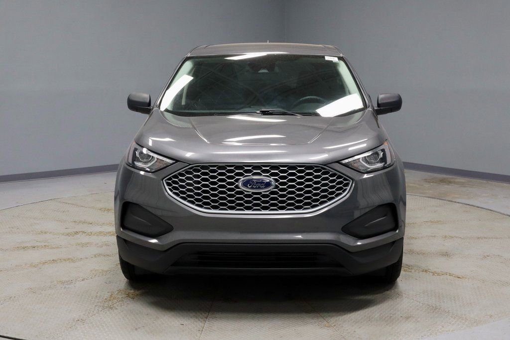 Certified 2023 Ford Edge SE image 8