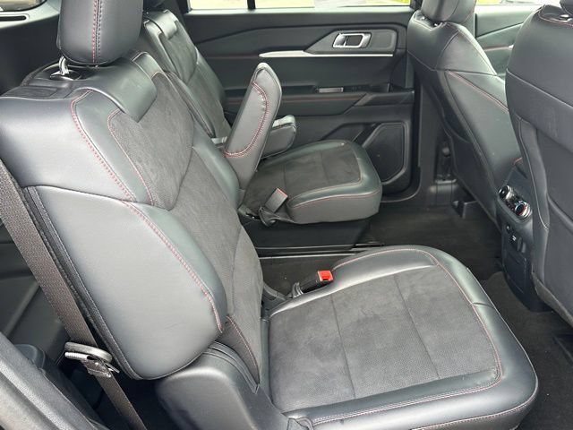 Certified 2026 Ford Explorer ST AWD/4WD image 10
