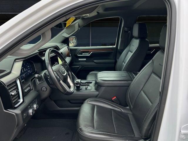 Used 2023 GMC Sierra 1500 Denali w/ Technology Package AWD/4WD image 9
