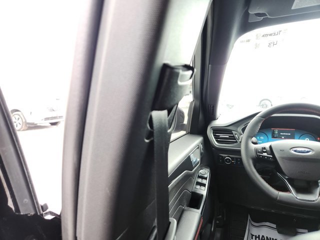 Certified 2025 Ford Escape ST-Line Elite w/ Tech Pack #2 image 32