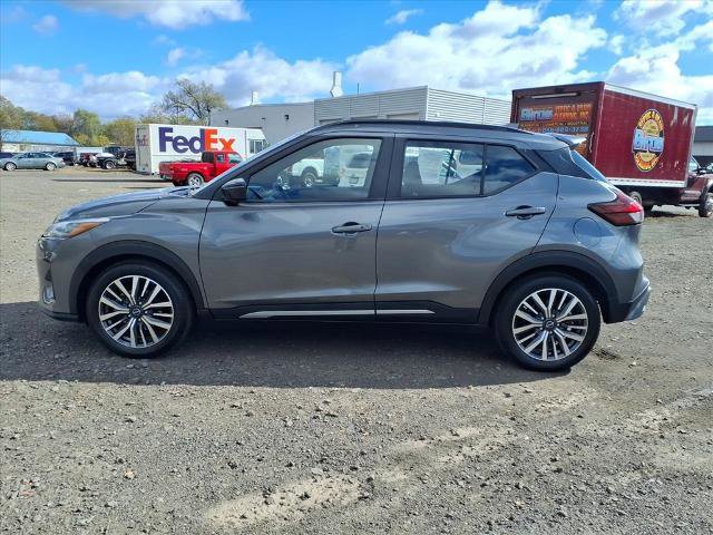 Used 2024 Nissan Kicks SR image 6