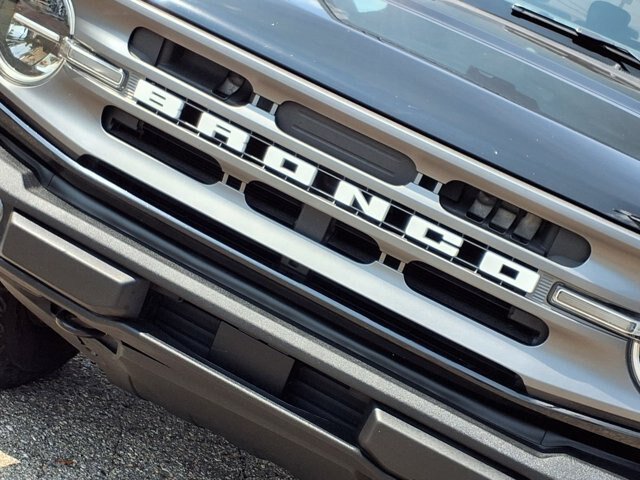 Certified 2023 Ford Bronco Big Bend w/ Sasquatch Package AWD/4WD image 25