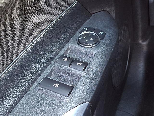 Certified 2017 Ford Mustang V6 w/ Equipment Group 051A image 26