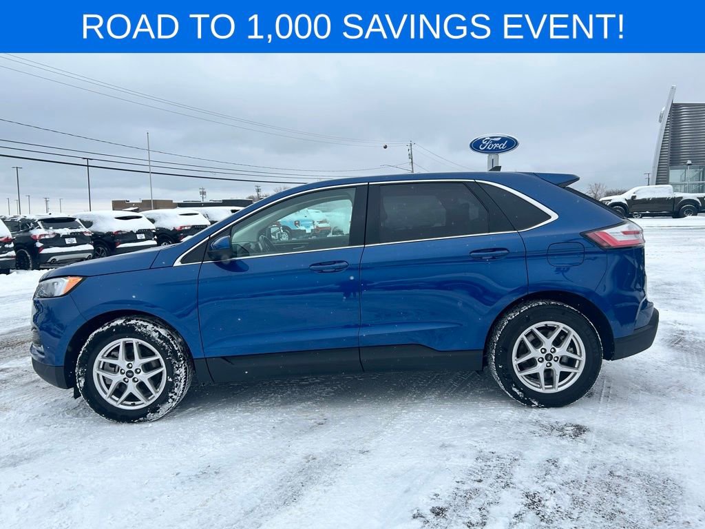 Certified 2023 Ford Edge SEL image 3