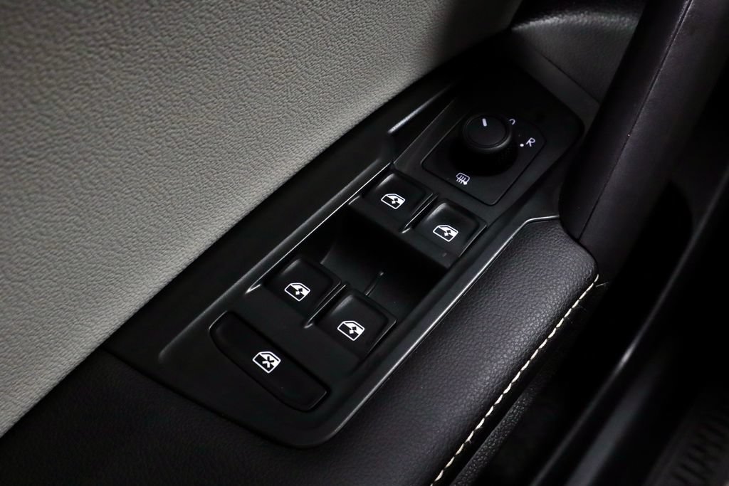 Used 2024 Volkswagen Tiguan S AWD/4WD image 26