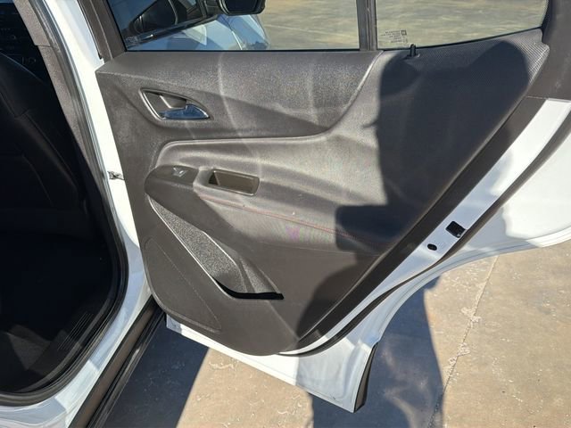 Used 2022 Chevrolet Equinox RS w/ RS Leather Package image 12