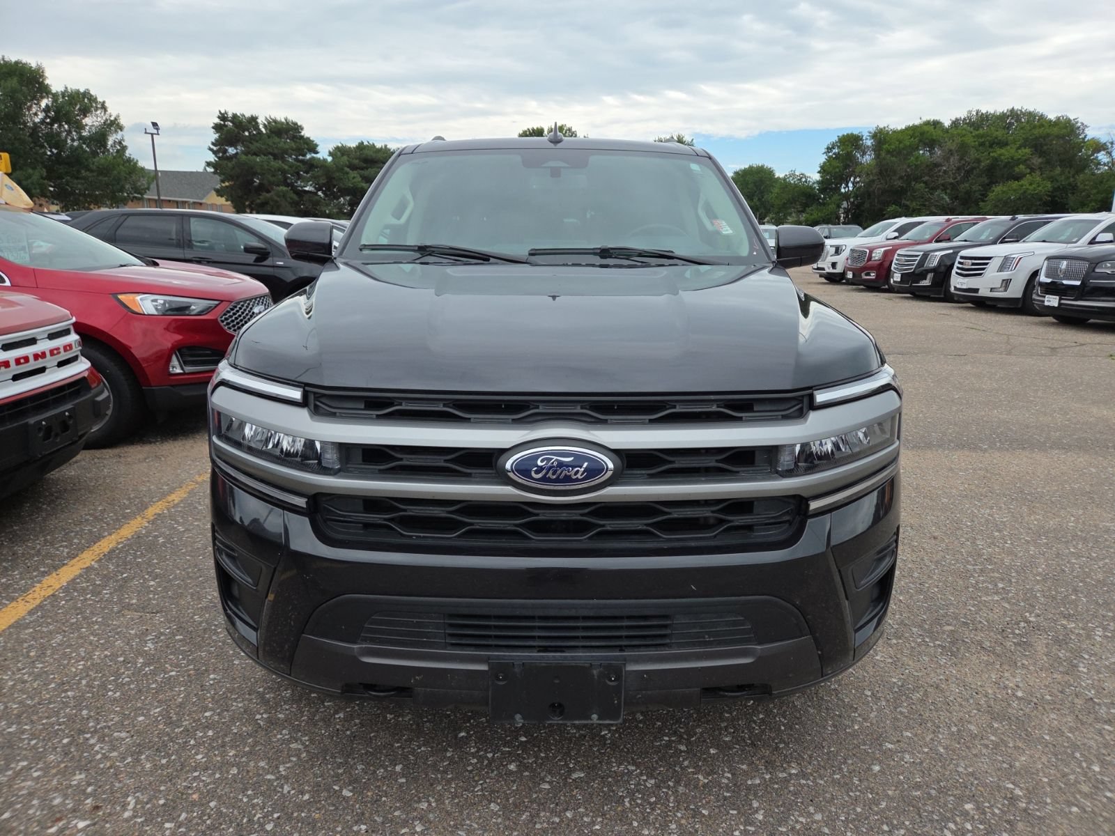 Certified 2023 Ford Expedition XLT AWD/4WD image 7