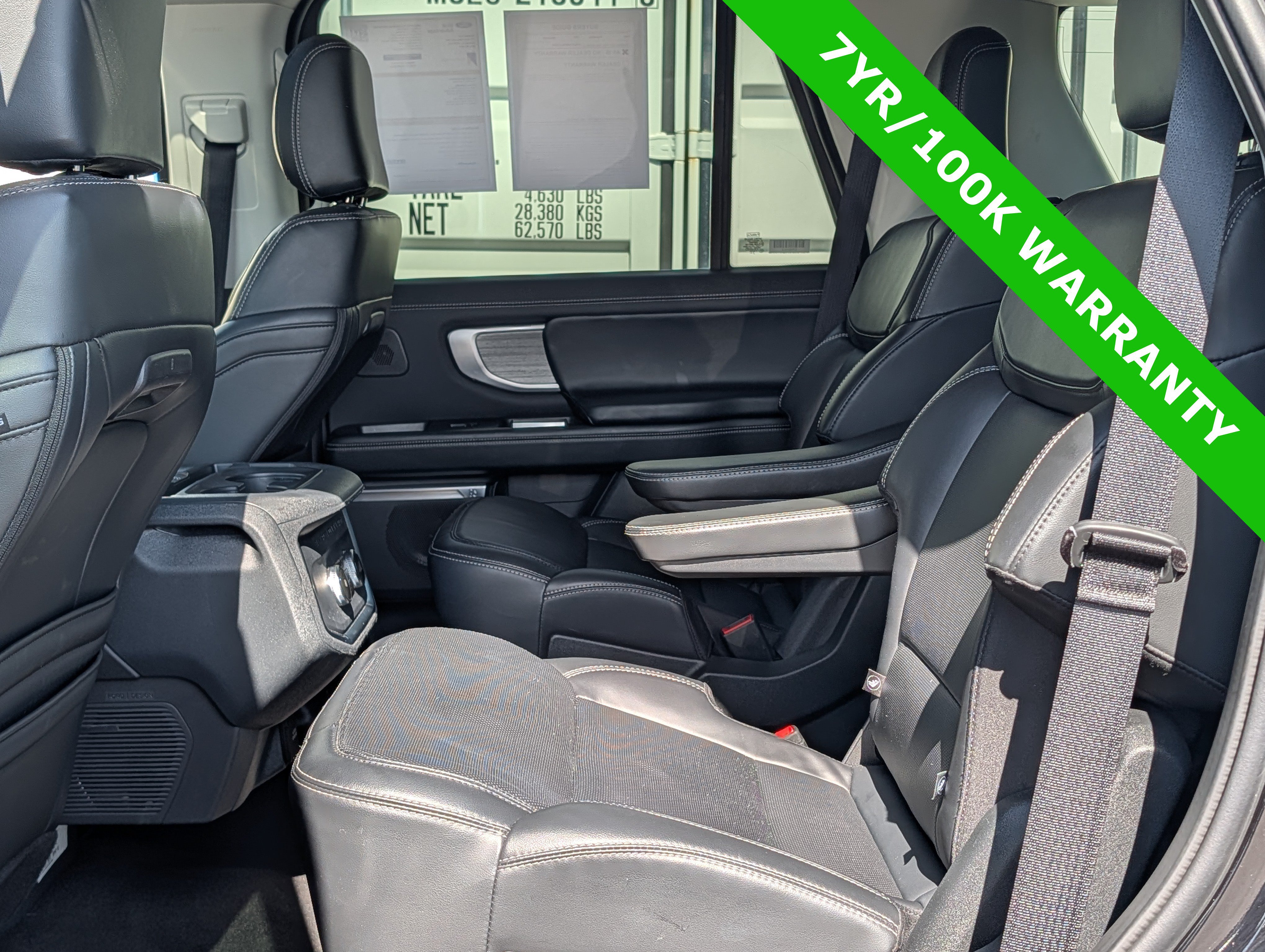 Certified 2025 Ford Expedition Platinum w/ Driver's Package AWD/4WD image 17