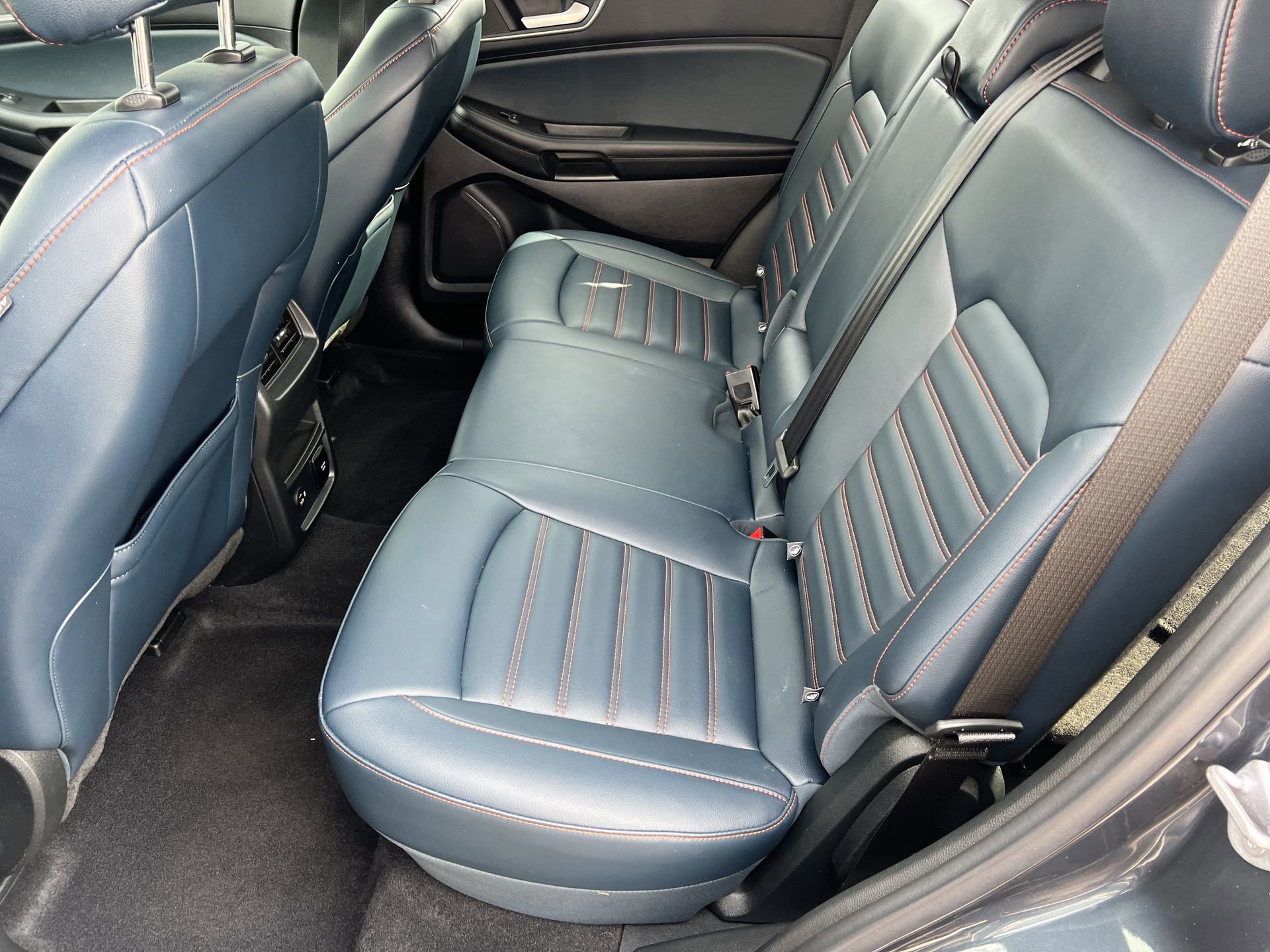 Certified 2022 Ford Edge SEL w/ Sport Appearance Package image 27