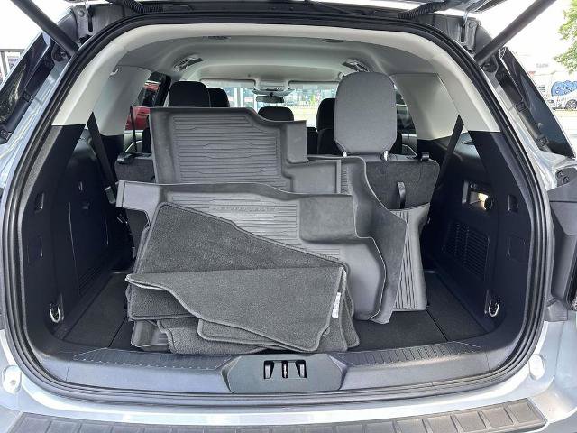 Certified 2025 Ford Explorer Active AWD/4WD image 10