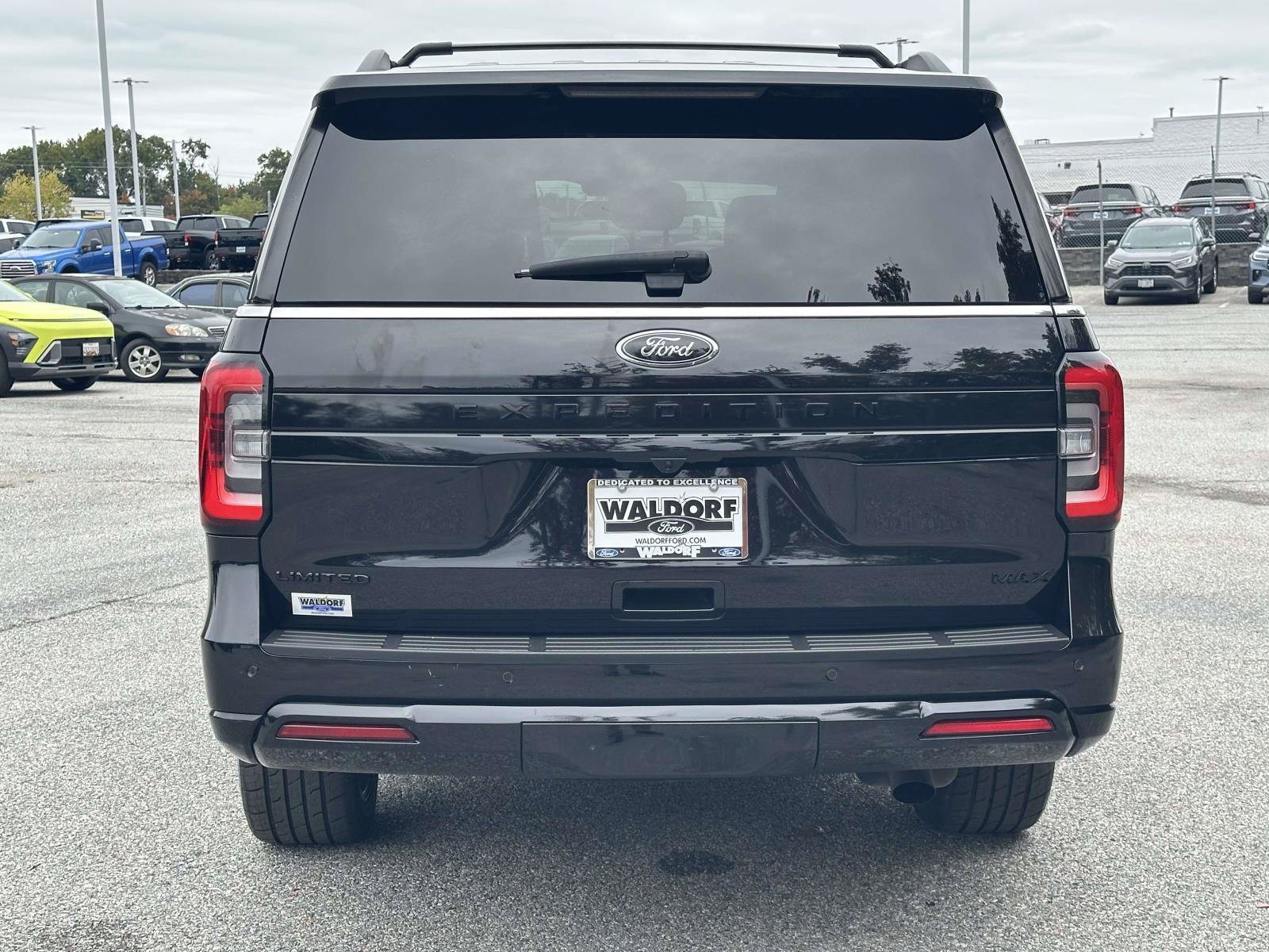 Certified 2023 Ford Expedition Max Limited AWD/4WD image 5