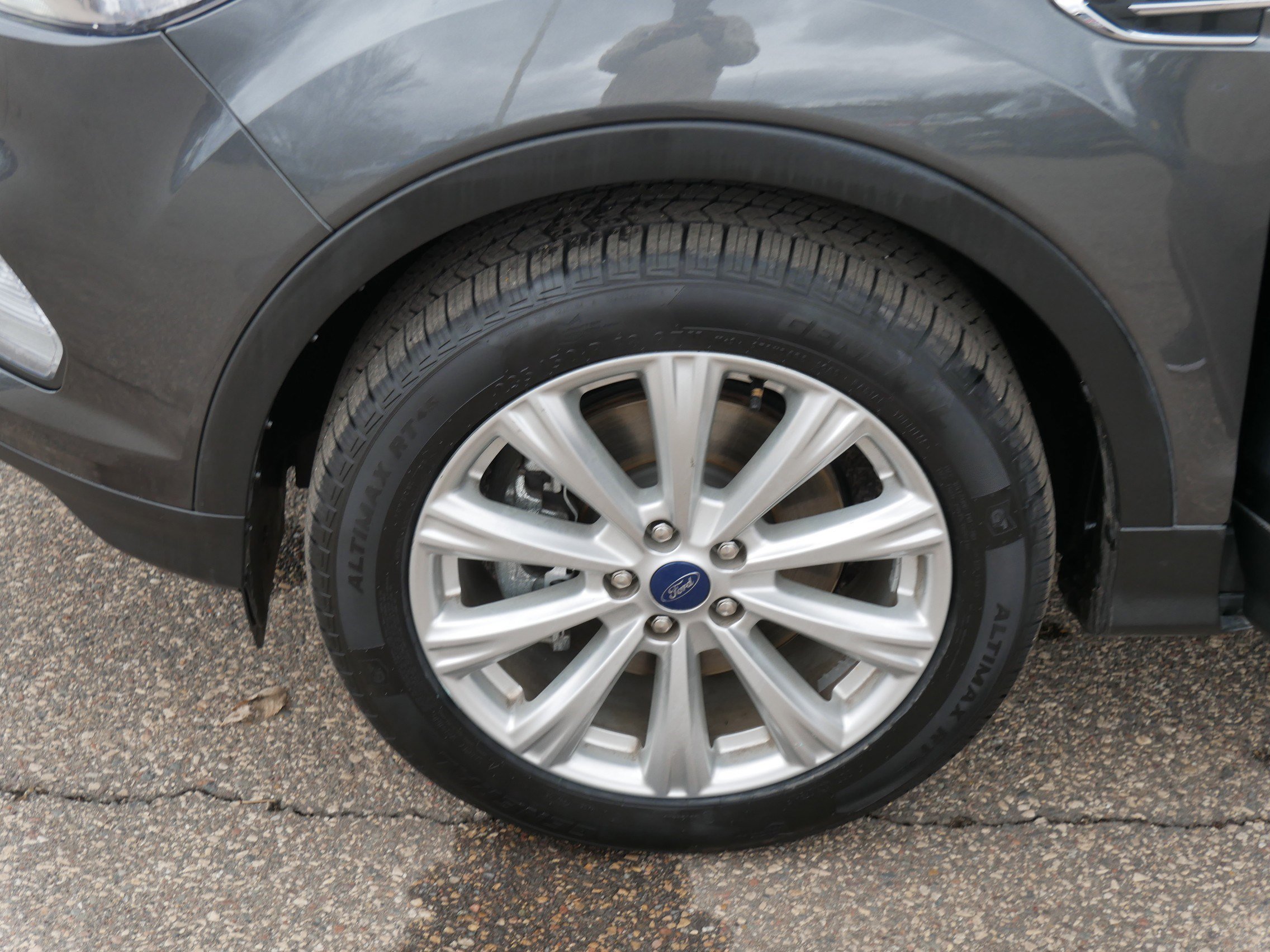 Certified 2019 Ford Escape SEL image 15