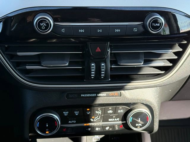 Certified 2022 Ford Escape SEL image 11