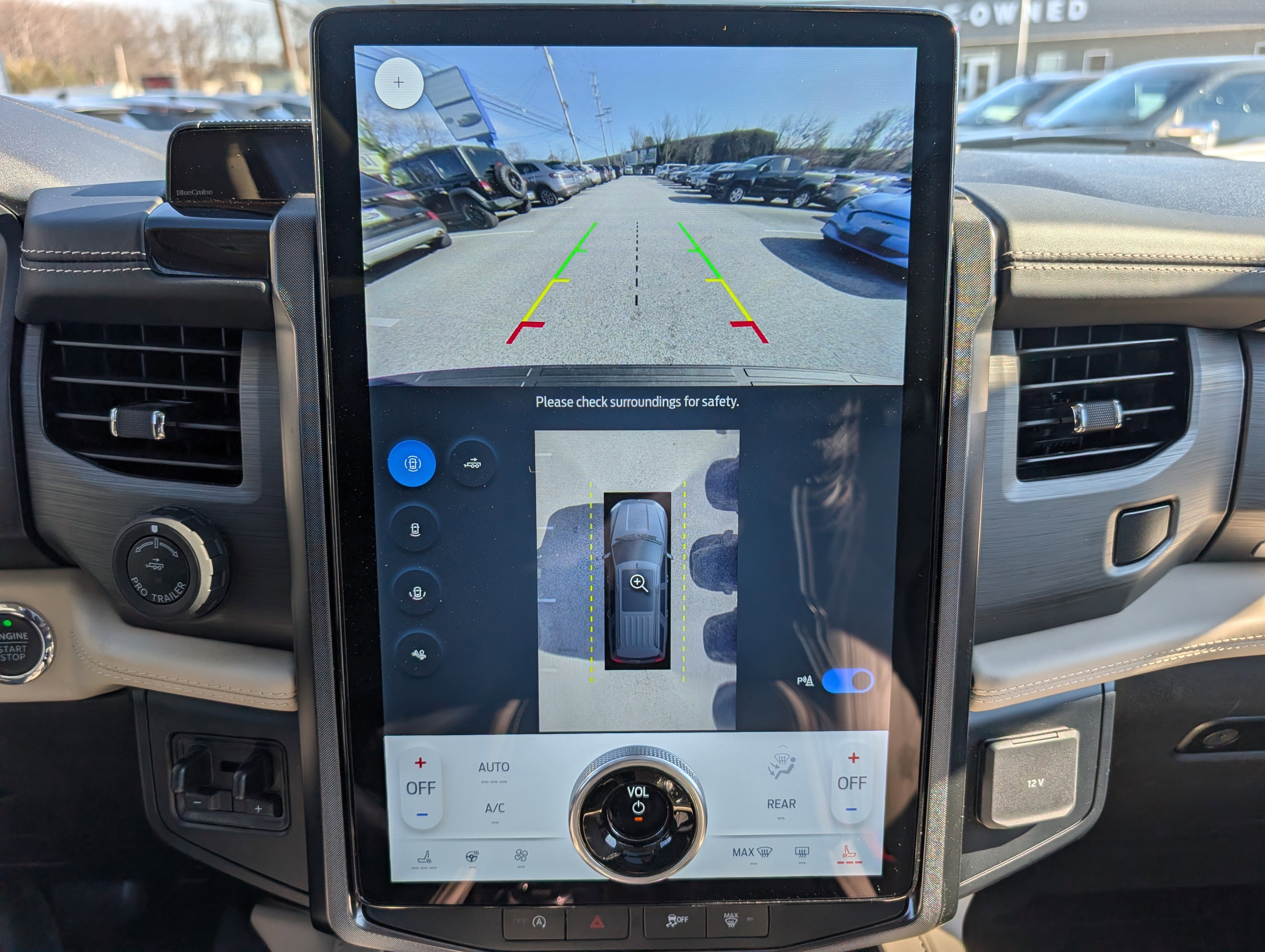 Certified 2024 Ford Expedition Max Platinum image 38