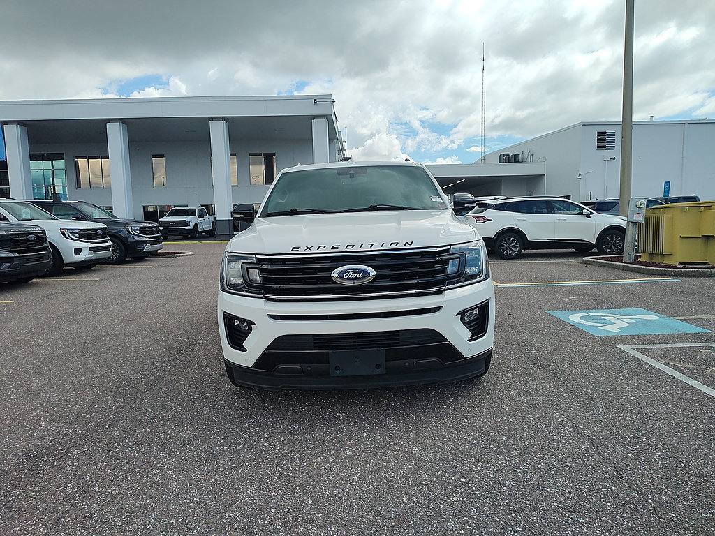 Certified 2021 Ford Expedition Limited RWD image 3