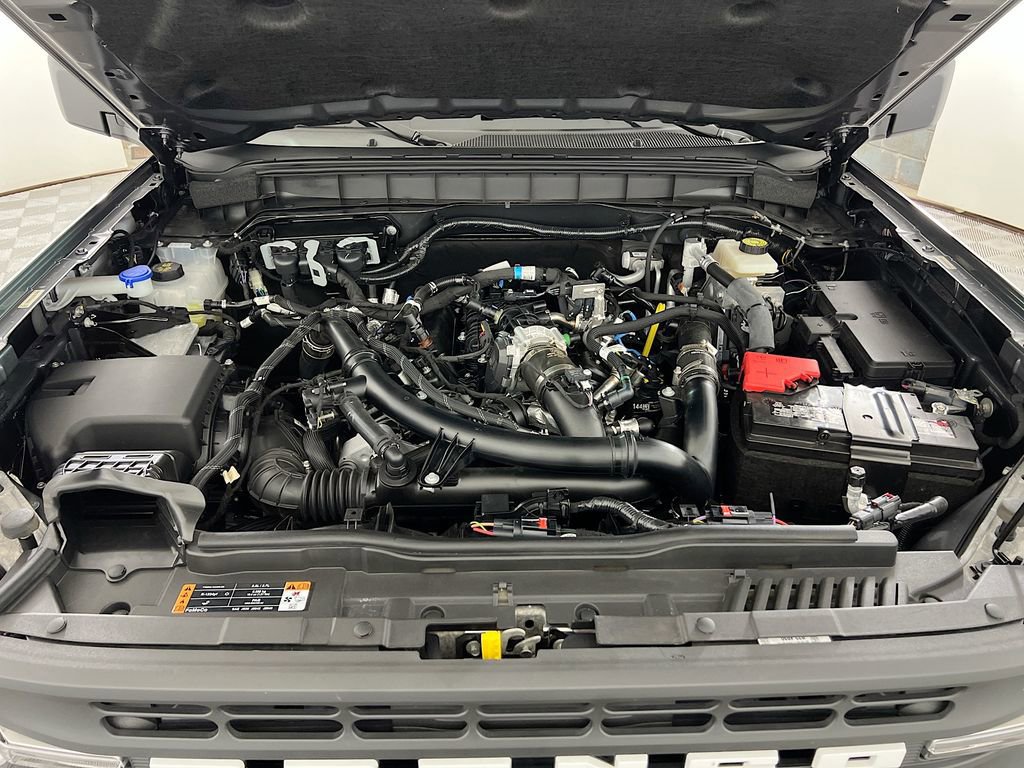 Certified 2024 Ford Bronco Black Diamond image 34